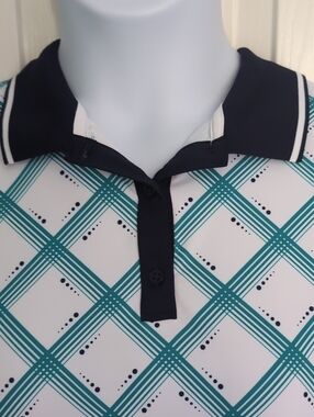 Lillie Green NWT Polo Golf Top 2X